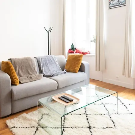 Well Located Bright And Quiet Appartement *