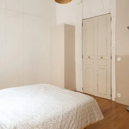 Appartement Well Located Bright And Quiet *