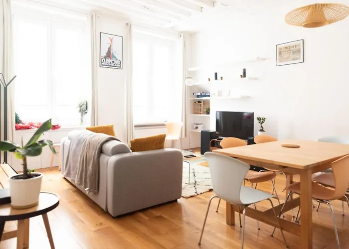 Appartement Well Located Bright And Quiet