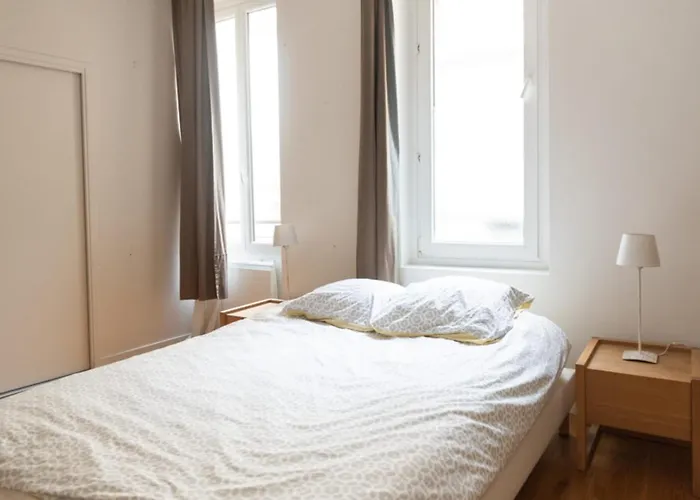 Well Located Bright And Quiet *